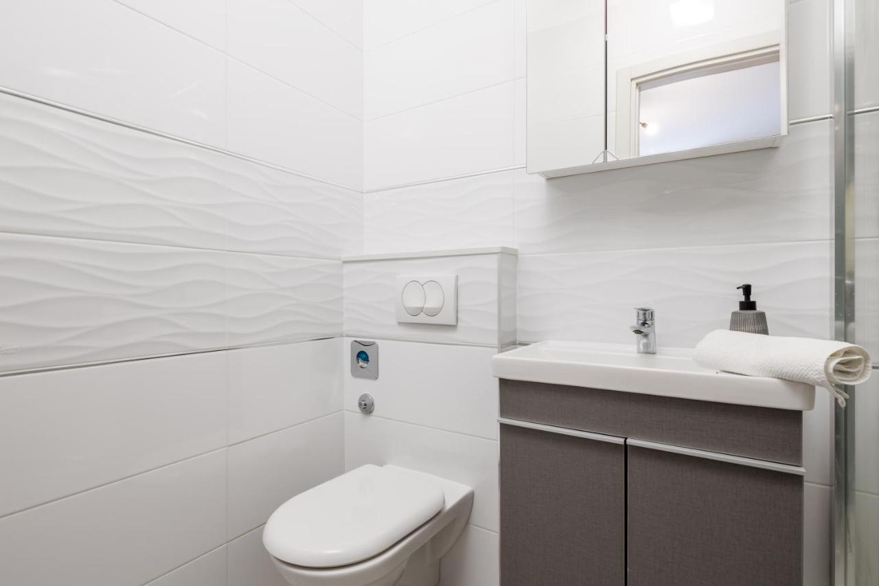 Studio Apartments Fran'S Rijeka Zewnętrze zdjęcie